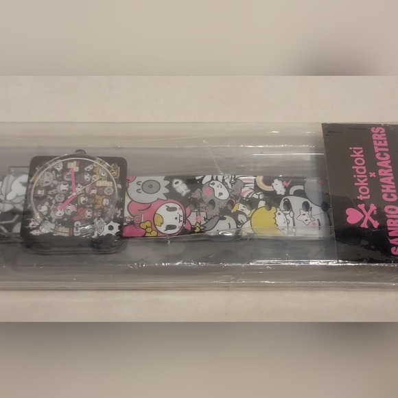 NEW Hello Kitty x Tokidoki watch Sanrio - Picture 8 of 10